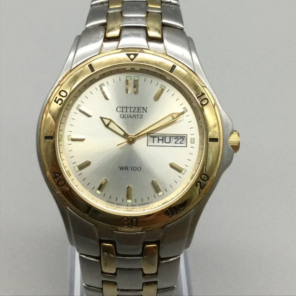 Vtg Citizen 250A-K001463 Mens Watch 37mm Two Tone Day Date New Battery 7.25